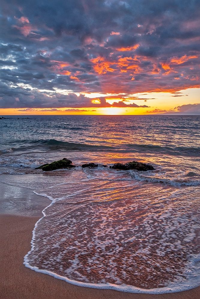Sunset on Wailea Beach-Maui-Hawaii-USA